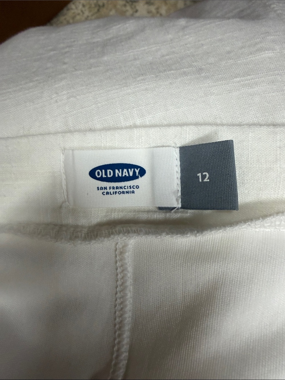 Old Navy Women's Cream A-Line Skirt, size 12 - Picture 4 of 5